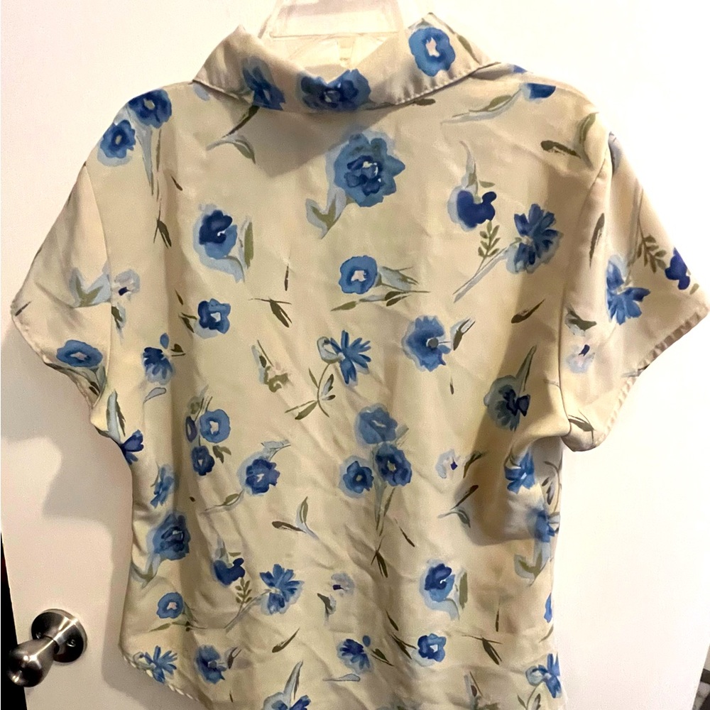 Yellow/ grey blue floral button up